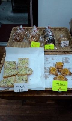 かめしま若狭店店内1
