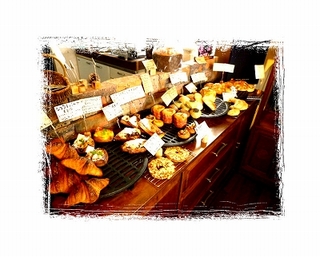 ぱん工房 おとなりや の店内雰囲気写真画像